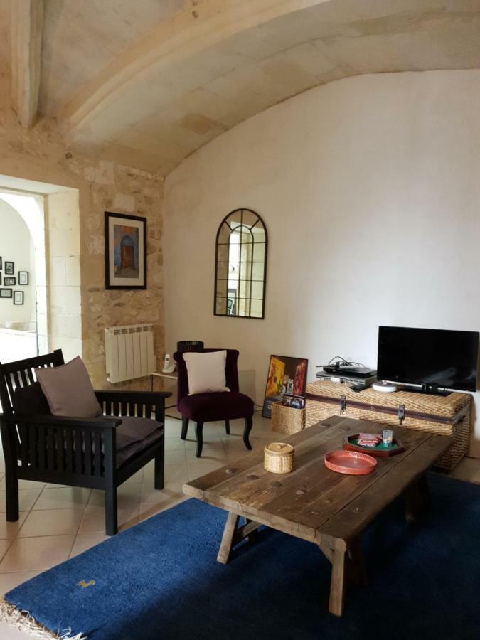 Arles Rental-Cote Forum. מראה חיצוני תמונה